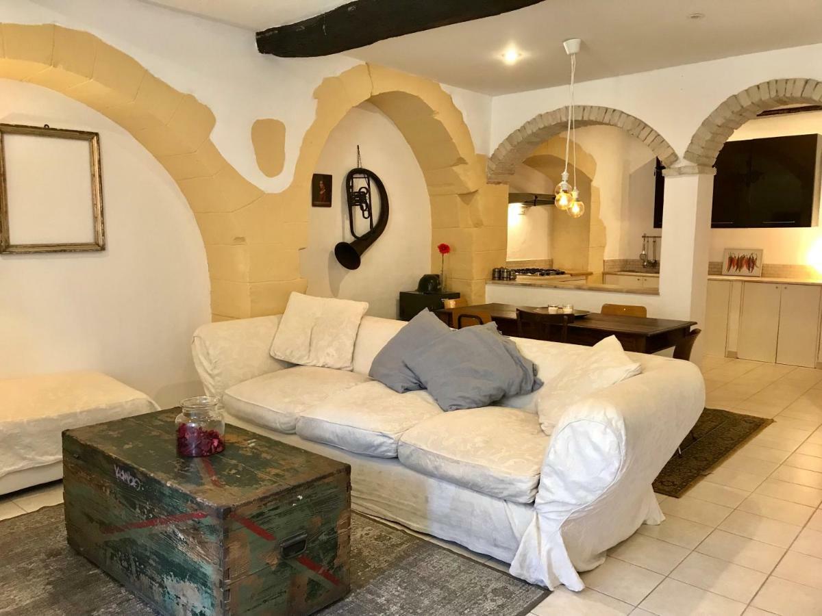 The Heart Of Cagliari, Cozy 2 Bedroom Apartment エクステリア 写真